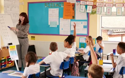 Évaluations nationales 2025 : un bilan nuancé du CP à la 3e à Alès